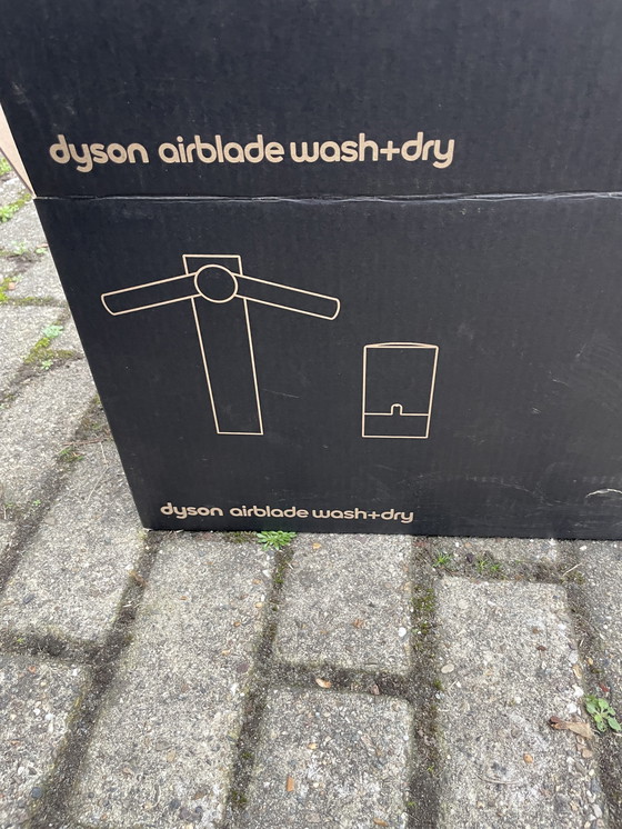 Image 1 of DYSON AIRBLADE