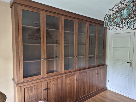 Image 1 of Bibliothèque classique en bois