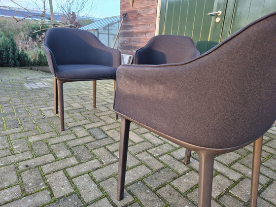 Image 1 of 12 chaises VITRA de Ronan et Erwan Bouroullec (coque souple)