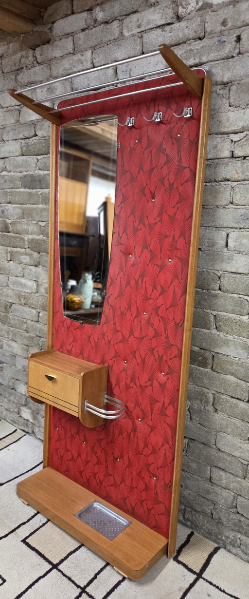 Perchero de pared vintage de los años 50/60 – Diseño rockabilly rojo y de madera para guardarropa