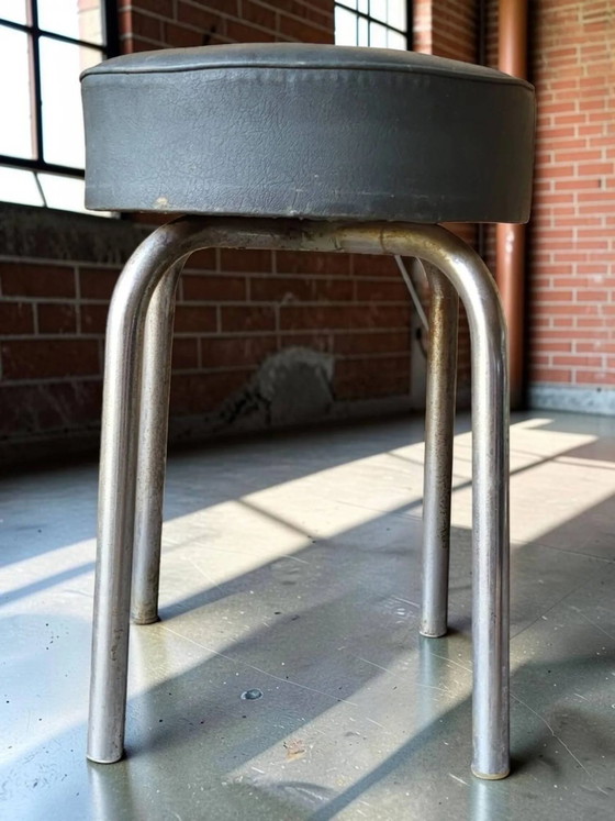 Industrial stool 1950 – Metal, Industrieel (photo 3 of 7)