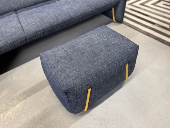 Image 1 of Divano Pode Spike 3 posti + pouf