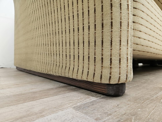 Maralunga driezitsbank van Vico Magistretti uit de jaren 70. – Cassina, 3-5 zitsbanken, Textile, Klassiek (photo 17 of 20)