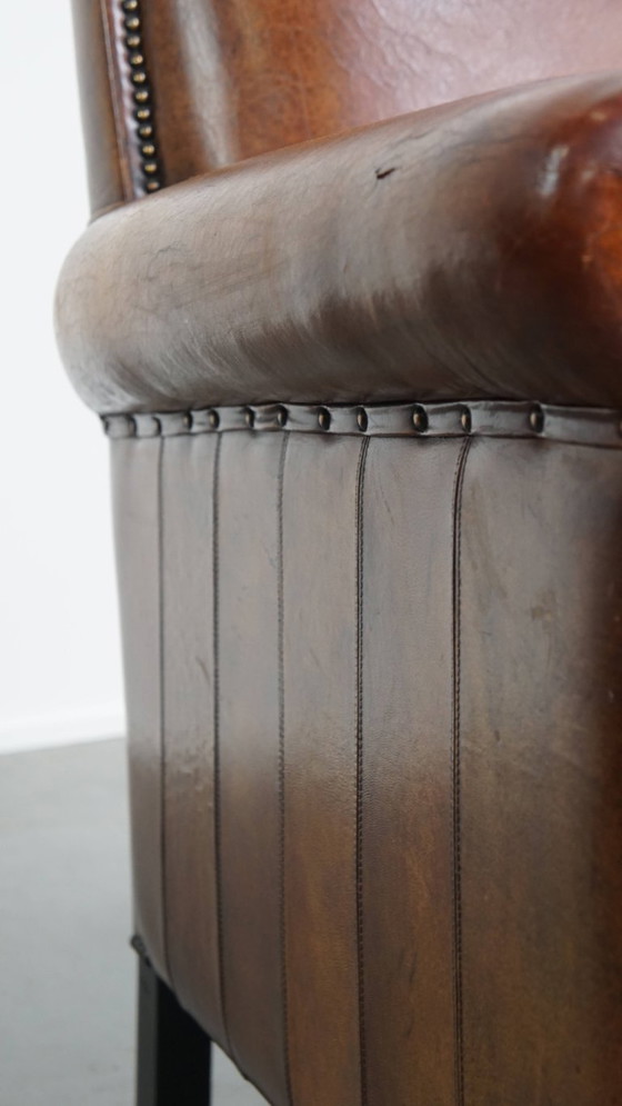 Image 1 of Schapenleren design fauteuil/ armchair in een cognac kleur