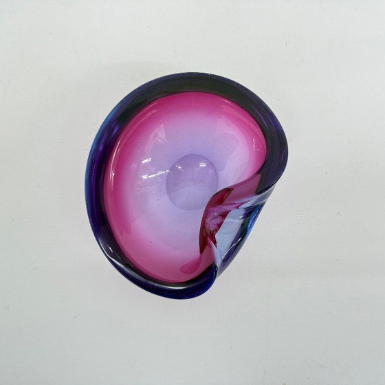 Image 1 of Set of 3 murano summerso pink glass bowls , 1970s