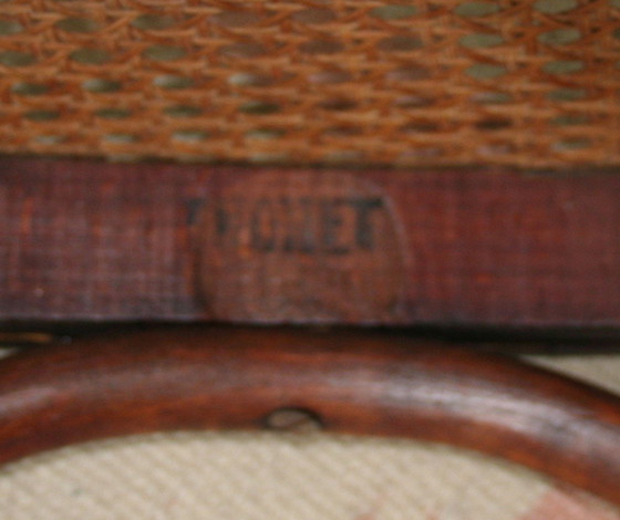 Image 1 of Alter restaurierter Thonet Typ N°391