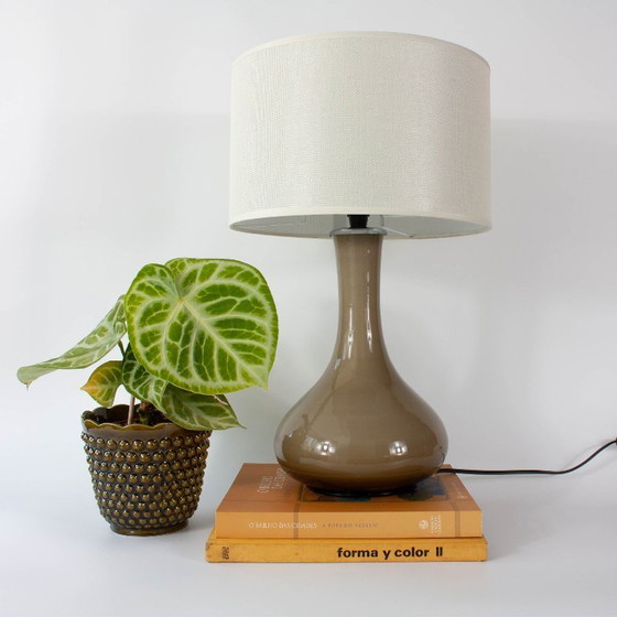 Vintage 1960s Portuguese Grey Opaline Glass Table Lamp (photo 12 of 14)