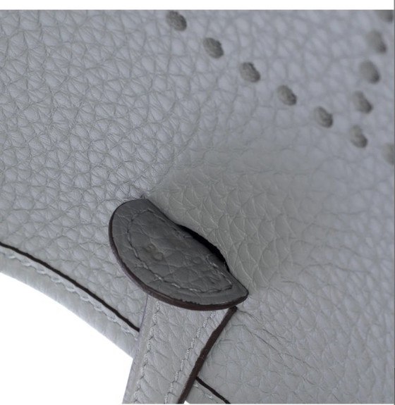 Image 1 of Zak HERMES Mini Evelyne en Cuir Gris - 103351