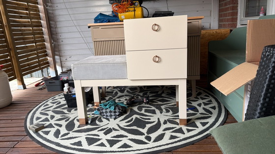 Image 1 of Armoire vintage