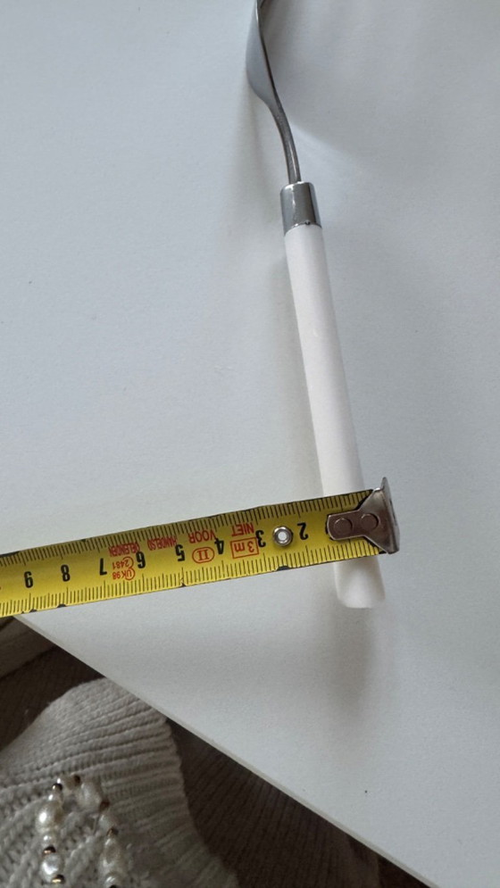 Image 1 of Set di 4 forchette con manico bianco vintage