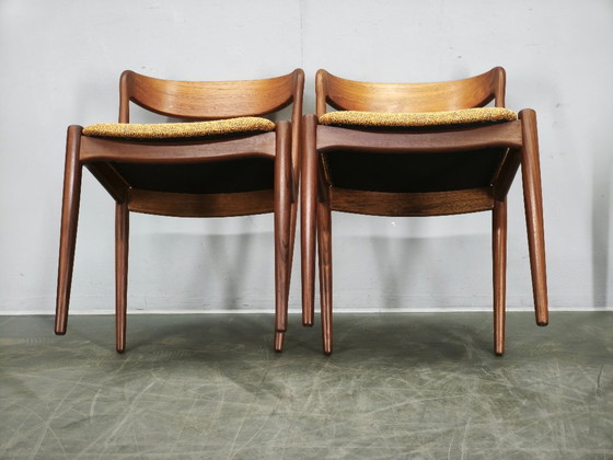 Set of 4 Danish Modern Teak Dining Chairs, Newly Upholstered, 1960s, Wood, Textile, Brown, Mid Century Modern (photo 3 of 13)