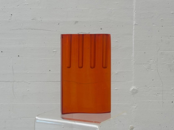 Image 1 of Vaso di design Coming B in vetro acrilico, anni '80