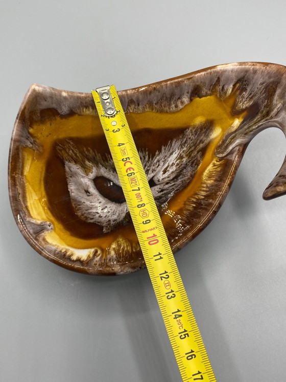 Sculpturaal geglazuurd keramisch dienblad – Bruine en amberkleurige flambé glazuren – Vallauris – Servies (photo 7 of 7)