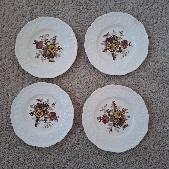 Image 1 of Mason's Ironstone Friarswood cake plates
