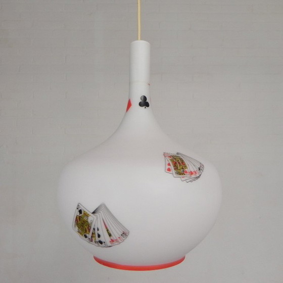 Murano hanglamp met afbeeldingen van speelkaarten in opaline glas, jaren 60 – Hanglampen (photo 5 of 22)