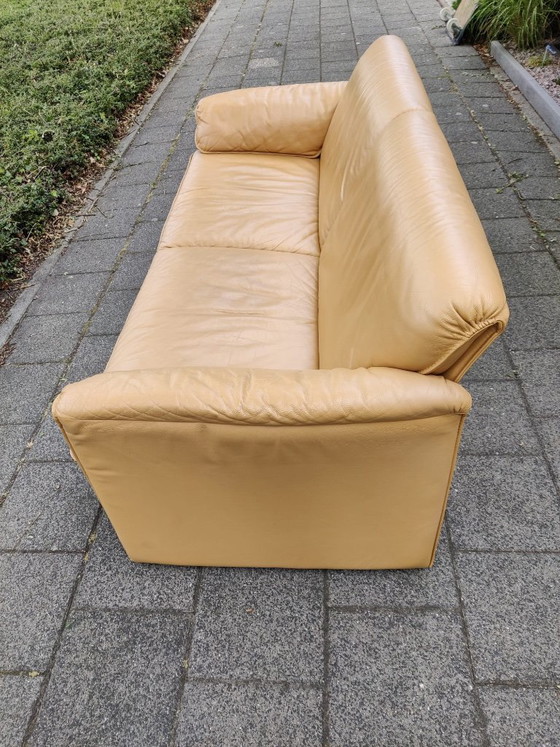 Leolux Bora Sofás Leolux Bora Bora + 2 Puffs Originales | Cuero Wapití | Conjunto completo – Sofás (Couches) (photo 6 of 6)