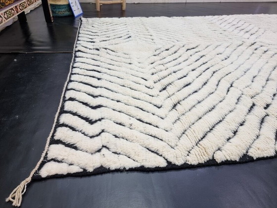 Alfombra Beni Ourain marroquí blanca hecha a mano, tamaño 200/300 cm. – Alessi, Wool (photo 6 of 8)