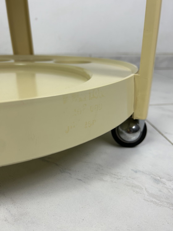 Image 1 of Tavolino/carrello vintage in stile era spaziale