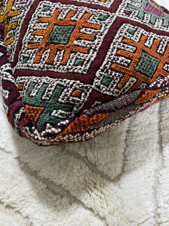 Image 1 of Puf bereber (100% hecho a mano)