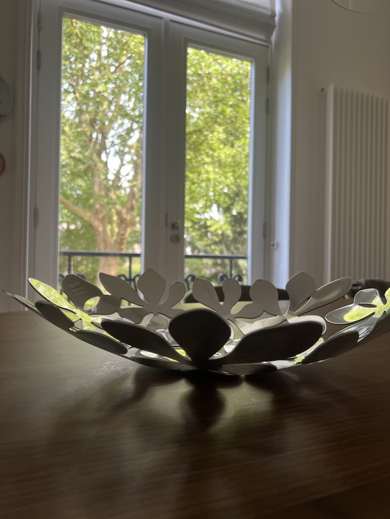 Image 1 of IKEA rvs schaal ongeveer 36 cm doorsnede