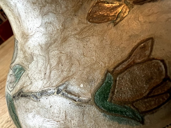 Image 1 of Juego de jarrón y candelabro con motivos florales