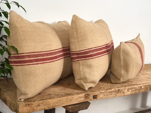 Natural linen cushion with red stripes - Dimensiones: 50x70-3