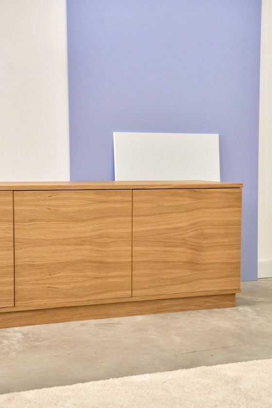 Image 1 of Buffet D-S08 4 paires de portes