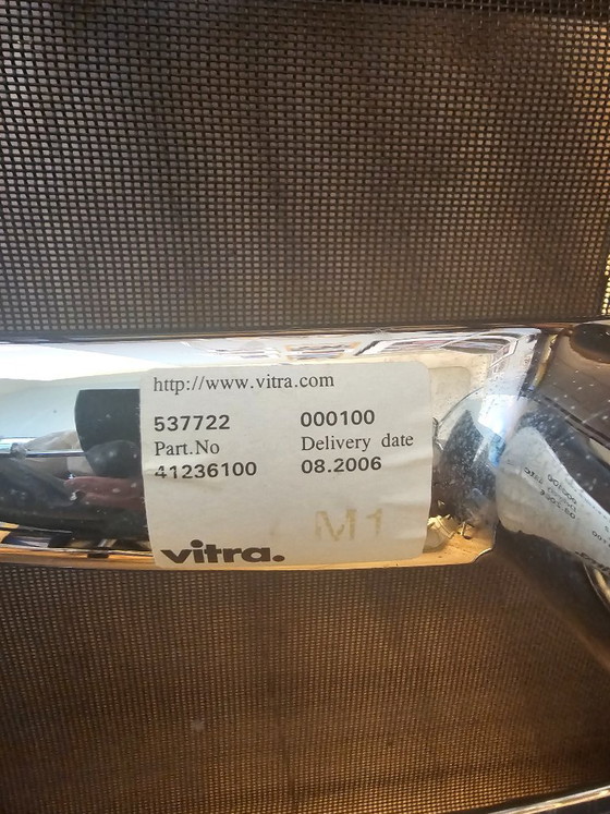 Vitra Eames Chair EA 103 Netweave – Swivel chairs, Chrome (photo 4 of 5)