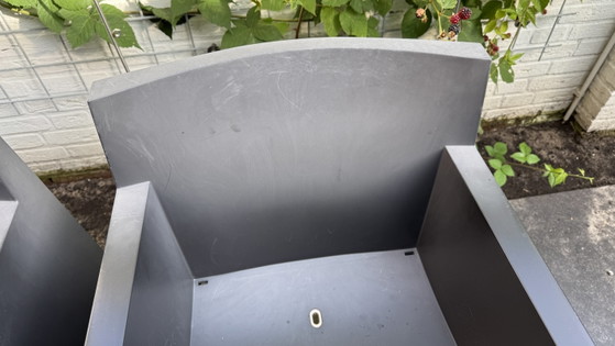 2 chaises de jardin jouet | Philippe Starck pour Driade – Plastic (photo 8 of 9)