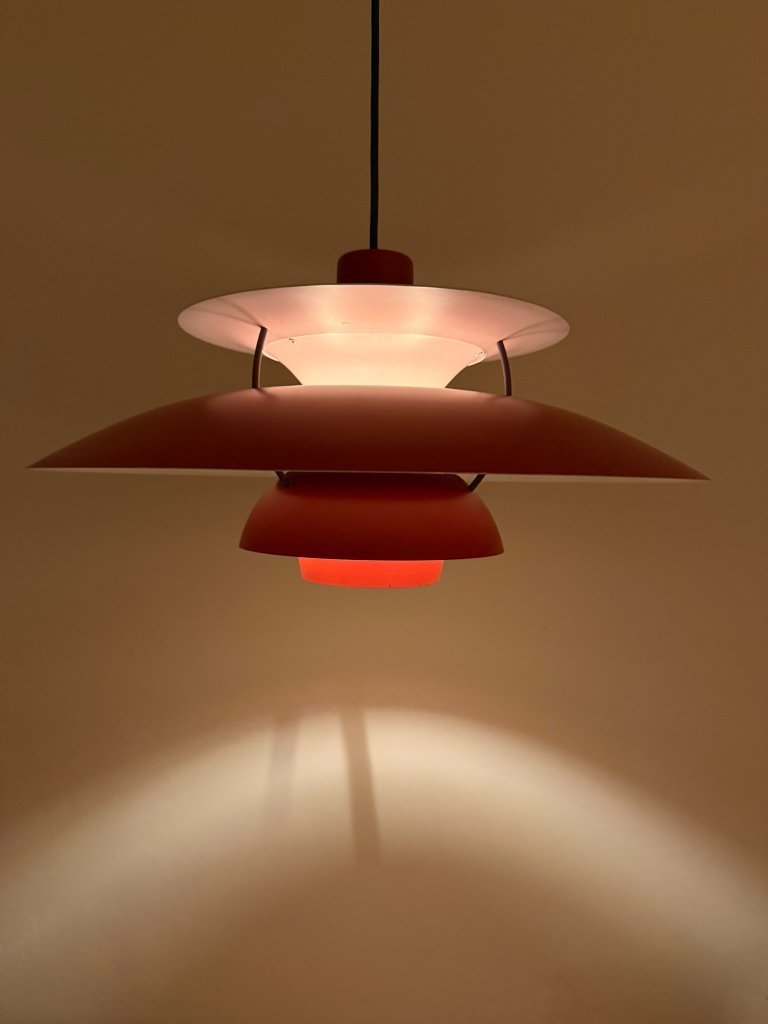 Vintage rare red Louis Poulsen PH5 - Poul Henningsen | €545 | Whoppah
