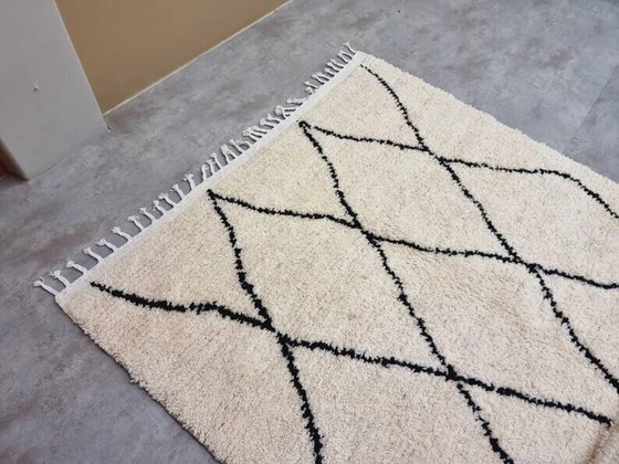 Tapis en laine marocain 250cm x 150cm – Wool (photo 4 of 6)