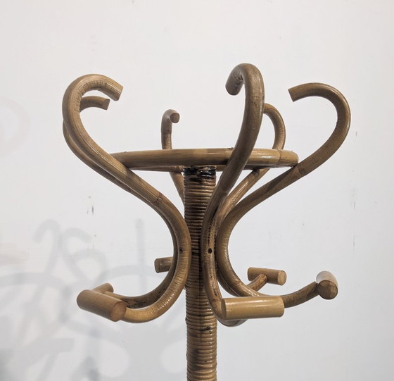 Image 1 of Porte-manteau bohème en rotin style vintage années 60