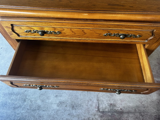 Vintage eikenhouten commode met 4 lades - honingkleurige patina – Fabrication Artisanale mi-XX e siècle (photo 14 of 15)