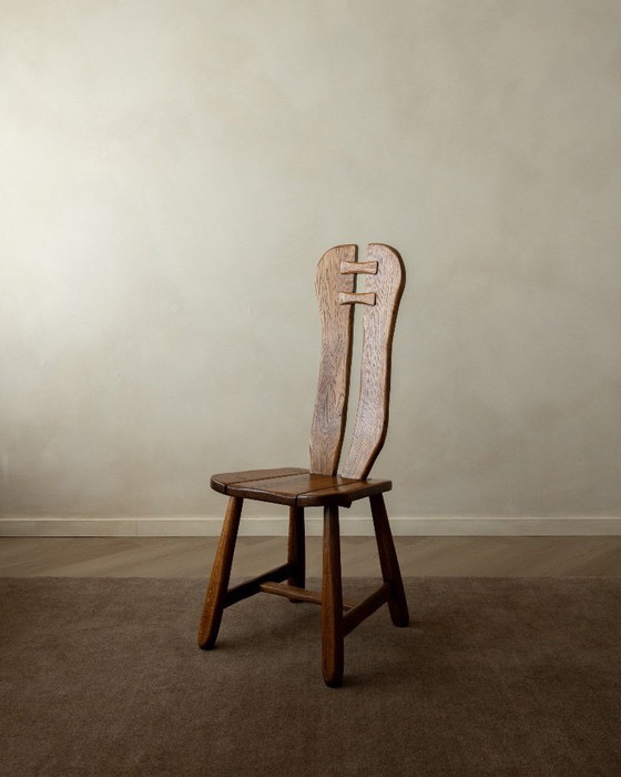 Image 1 of Brutalistische Esszimmerstühle aus Eiche mit skulptural hohen Rückenlehnen von De Puydt, 1960er Jahre, 4er-Set