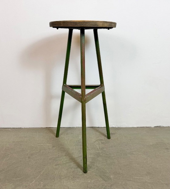 Image 1 of Grüner Werkstatthocker im Industriestil, 1960er Jahre