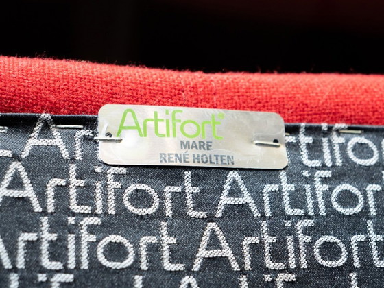 Image 1 of Artifort Mare | Loveseat design sofa red | René Holten