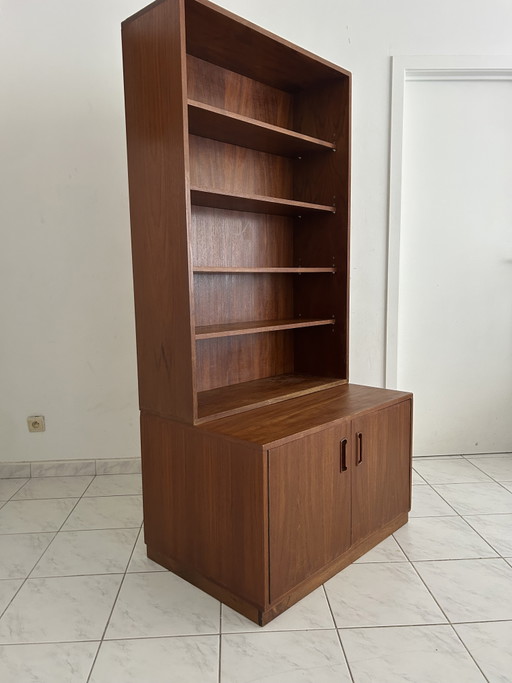 Vintage mid century modern boekenkast Scandinavische stijl