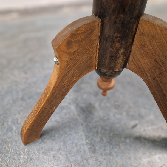 Image 1 of Tabouret de piano ancien