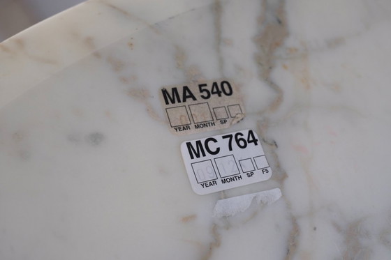 Image 1 of Tavolo da pranzo in marmo Tulip di Eero Saarinen per Knoll International.