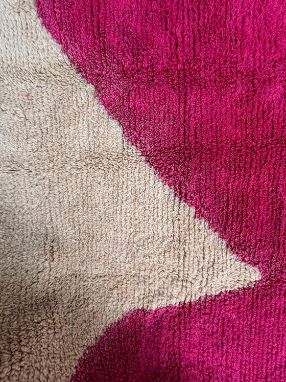 Image 1 of Pink and white Moroccan Mrirt Wool Rug 300X200 cm – Handwoven Berber Carpet, Modern Abstract Boho Style, Authentic Wool Area Rug