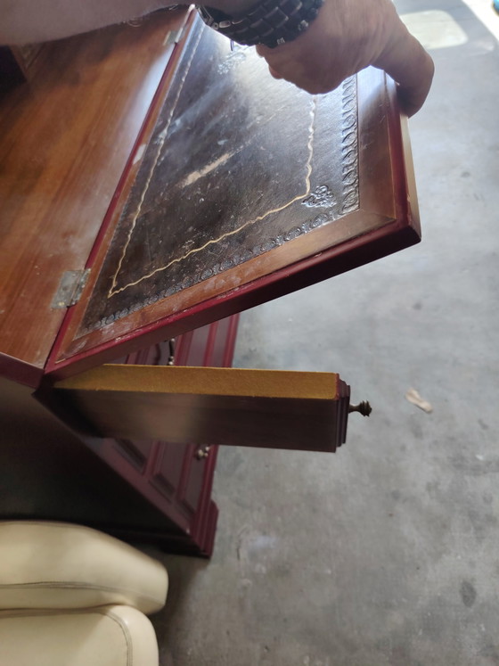 Image 1 of Escritorio de madera maciza