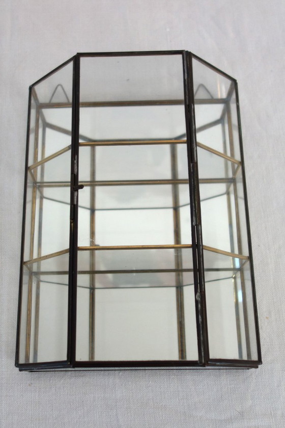 Vintage Wall Display Cabinet Glass, Brass and Mirror (photo 4 of 11)