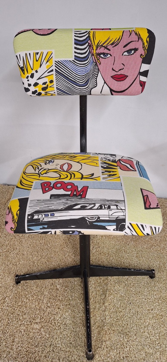 Image 1 of Bureaustoel industrial design met comics thema