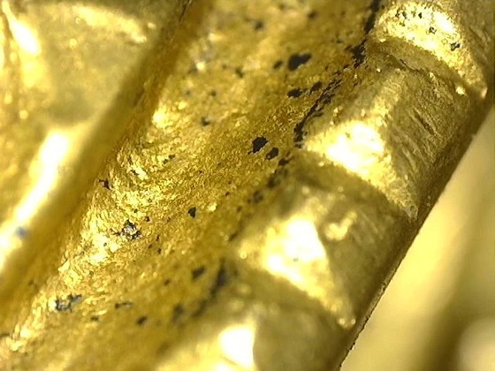 Buda de bronce del siglo XIX con restos de oro de 24 quilates – lote 087 – Esculturas, Bronze (photo 13 of 13)