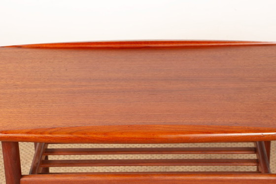 Image 1 of Teak-Couchtisch, zweistufig, Modell PJ 107 von Grete Jalk für Poul Jeppesen, 1960.