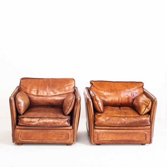 Canapé et deux fauteuils Roche Bobois. Vintage. Cuir de buffle. France, années 80. – Canapés 3 places (photo 5 of 24)