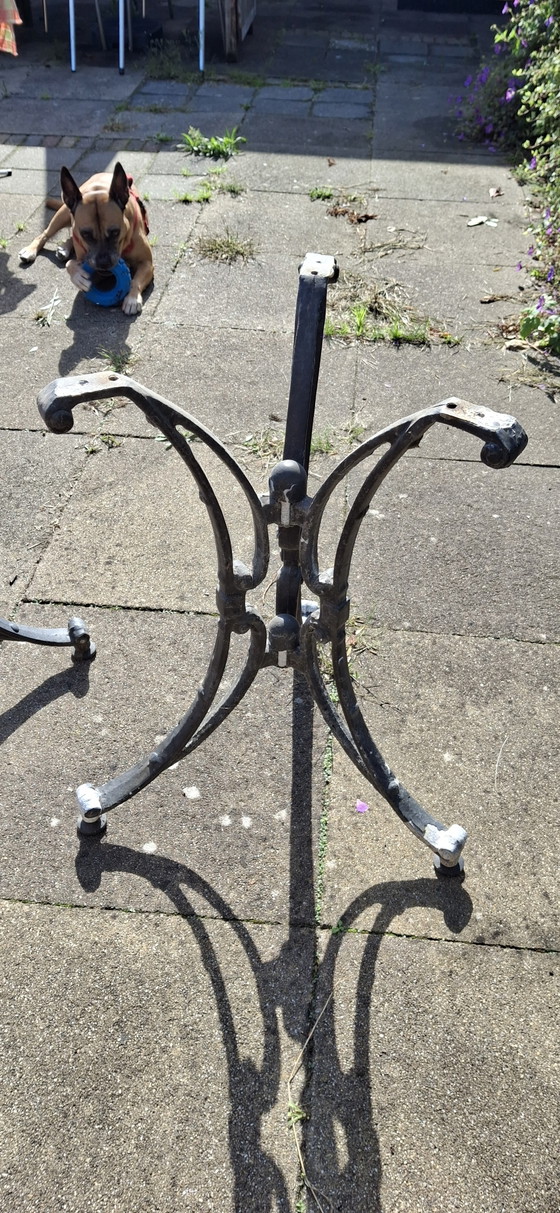 2x Gietijzeren Onderstel Voor 1 Of 2 Tafels. – Tuintafels, Cast Iron (photo 7 of 7)