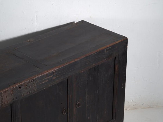 Buffet bas ancien peint en bois d'orme – Chine, circa 1900 (photo 11 of 40)