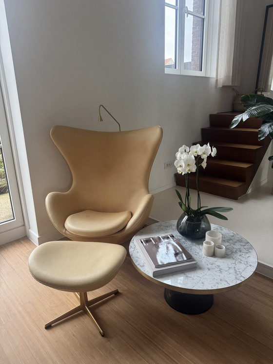 Image 1 of Fritz Hanssen egg chair met voetenbankje collectors item 60 year