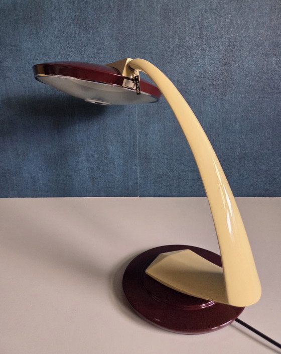 Image 1 of Vintage table lamp - Fase | Boomerang 2000 - 1970s